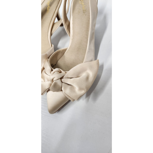 Seychelles Neve Women's Bow Pointed Slingback Ivory Satin Heels, Size 7.5 Formal - Picture 10 of 11